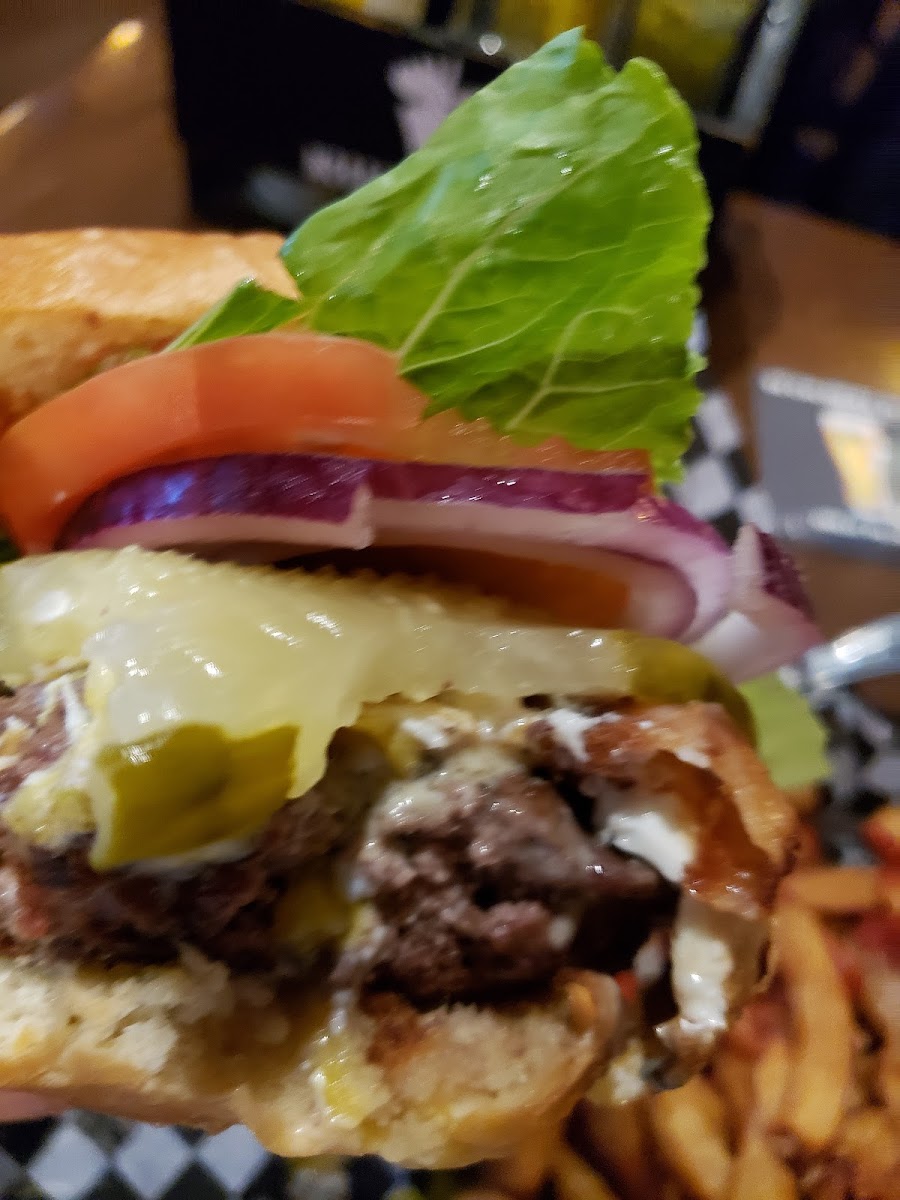 The Cat Pub & Eatery-5