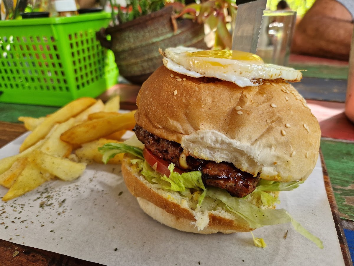 The Chubby Pig (Eatery, Gift Shop & Accommodation)-6