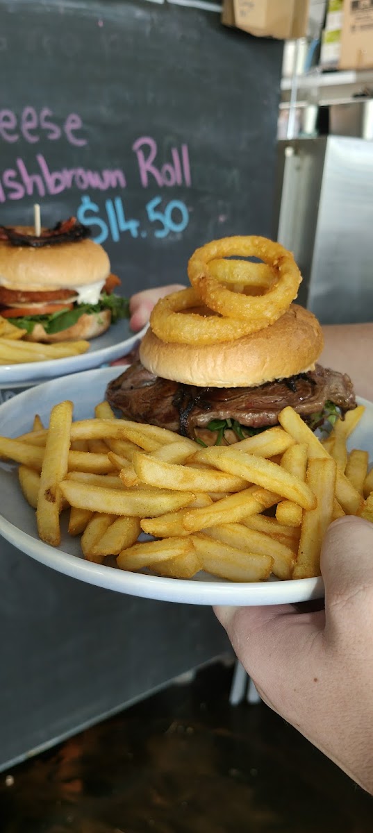 The Corner Cafe- Home Of Phat Foods-10