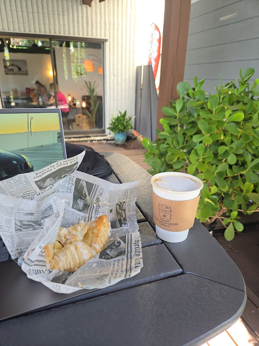 The Daily Grind Coffee-5