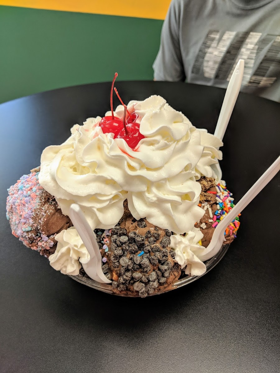 The Dugout Ice Cream-5