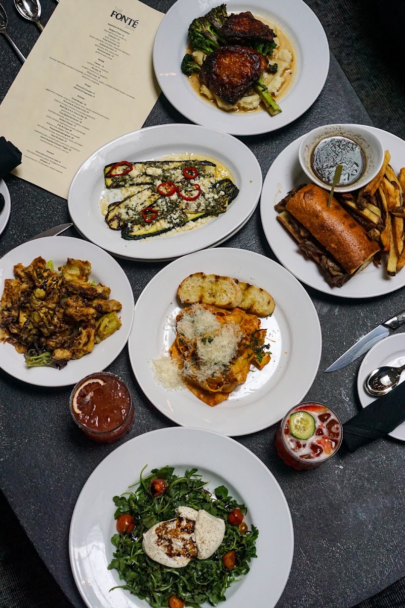 The Fonte Bar At Rainier Square-4