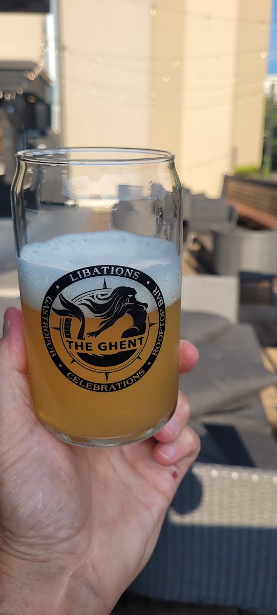 The Ghent • Self-Pour Gastropub • Roof Top Bar & Event Venue-8