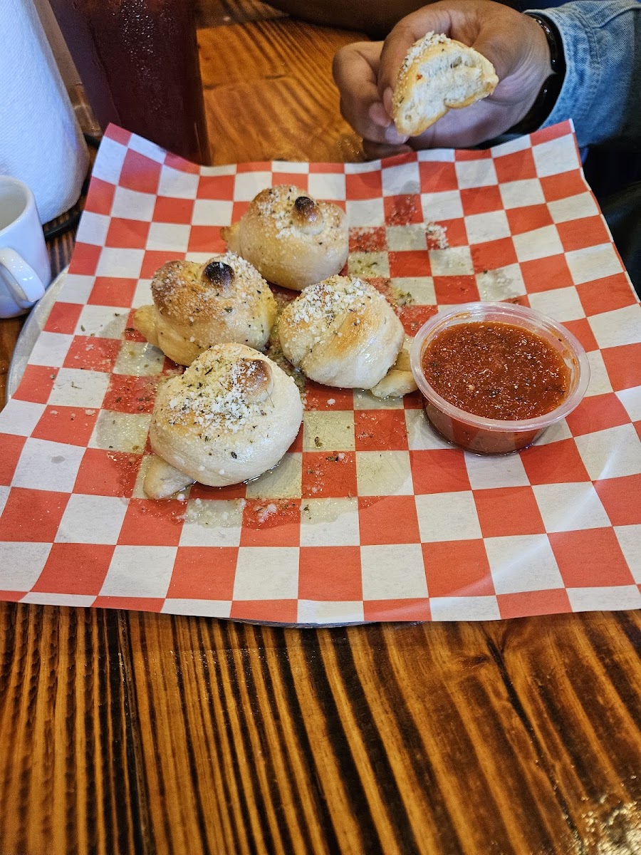 The Heights Pizzeria And Drafthouse-6