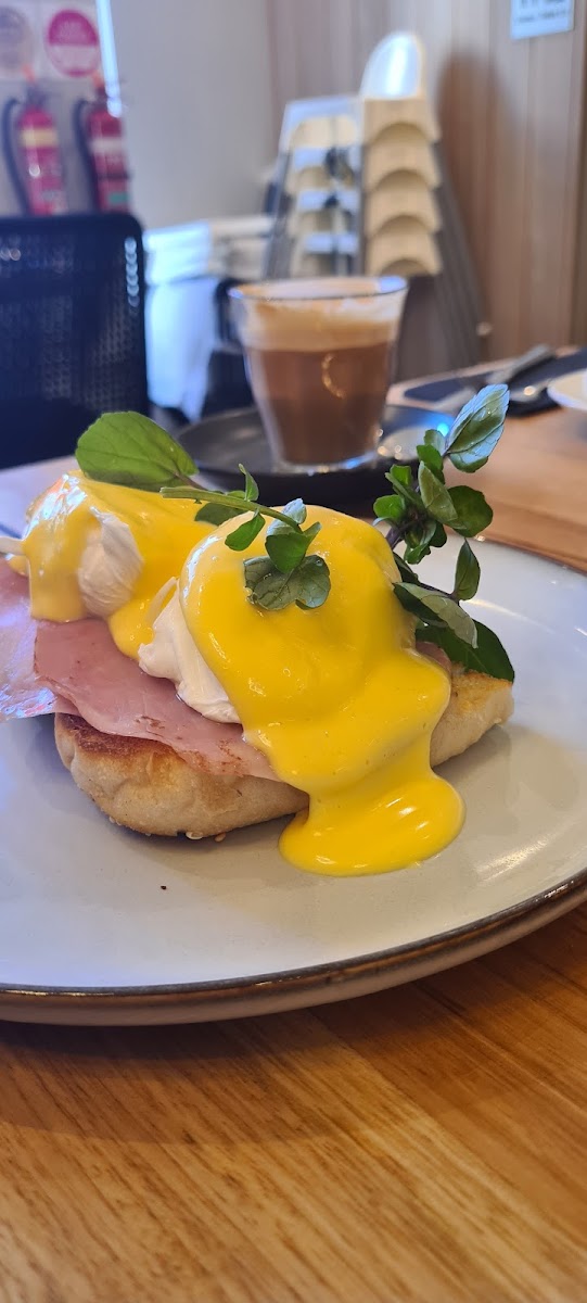 The Laughing Lark Cafe-8