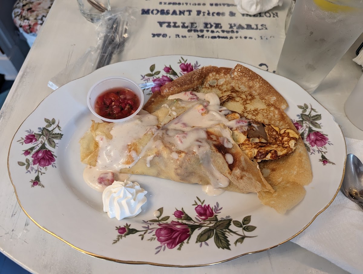 The Lazy Maid Crêperie-9