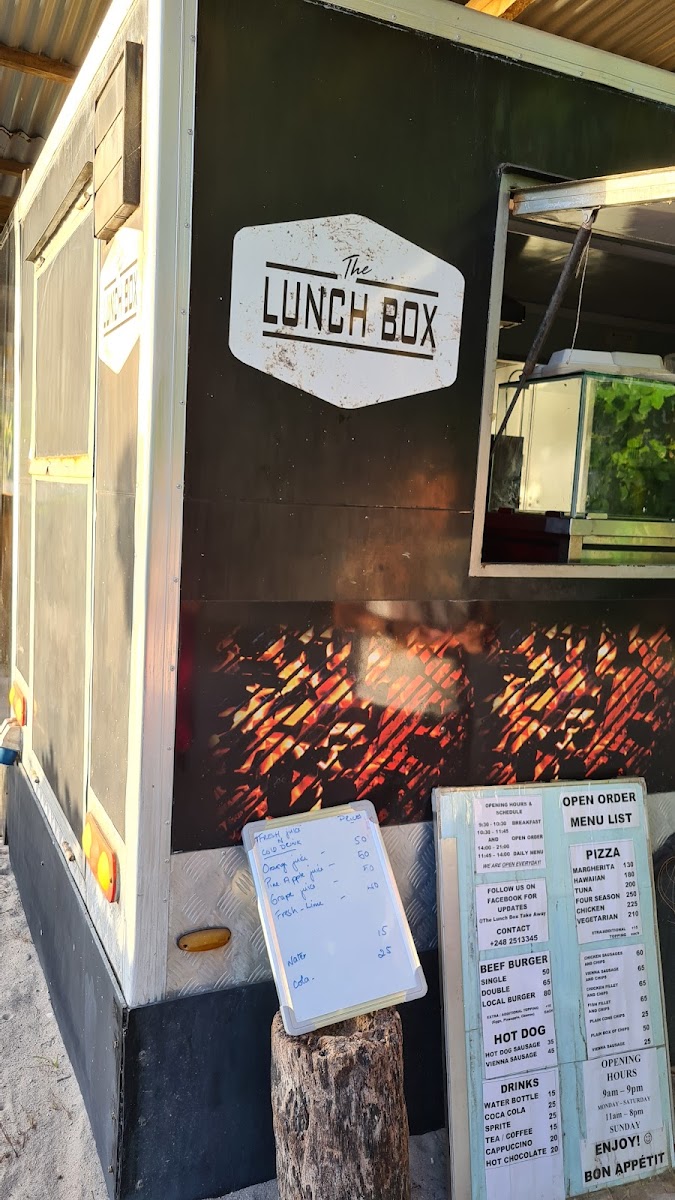 Menu The Lunch Box-10