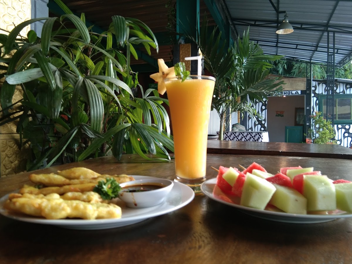 The Manglung View & Resto-8