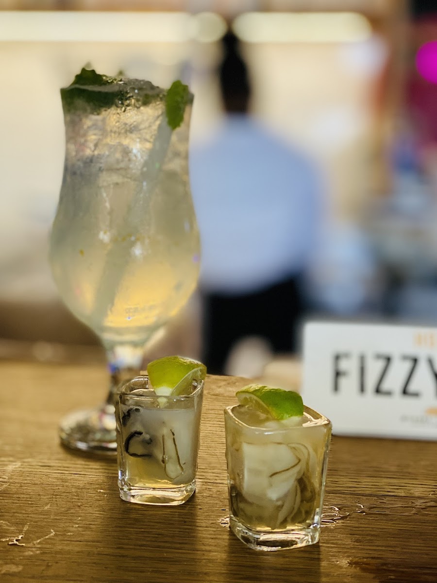 The Mussel Monger & Oyster Bar (Mojo Market)-9
