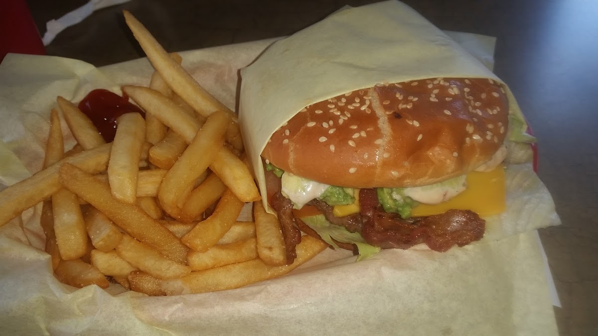 The Original Super Burger Willis-10
