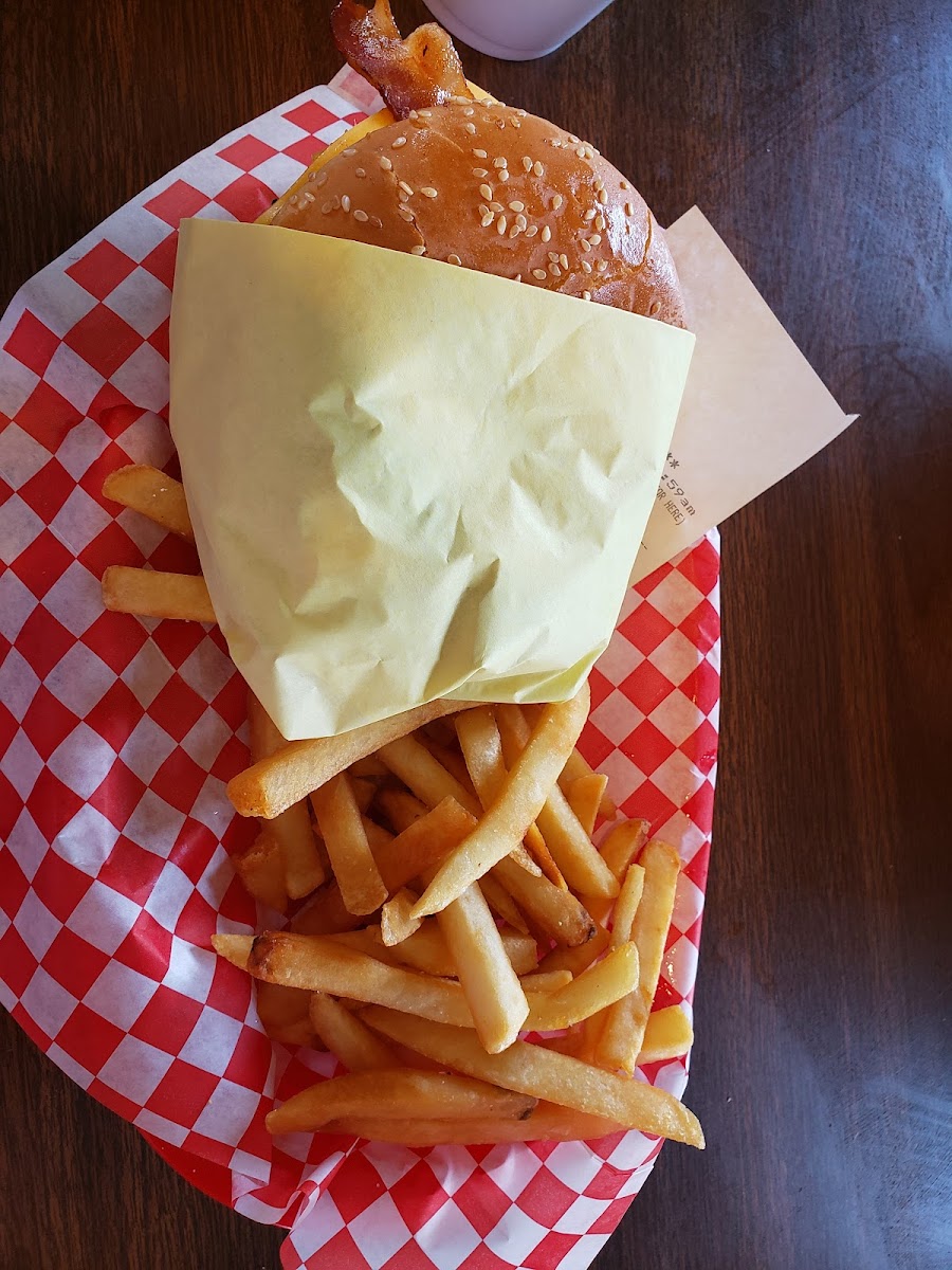 The Original Super Burger Willis-8