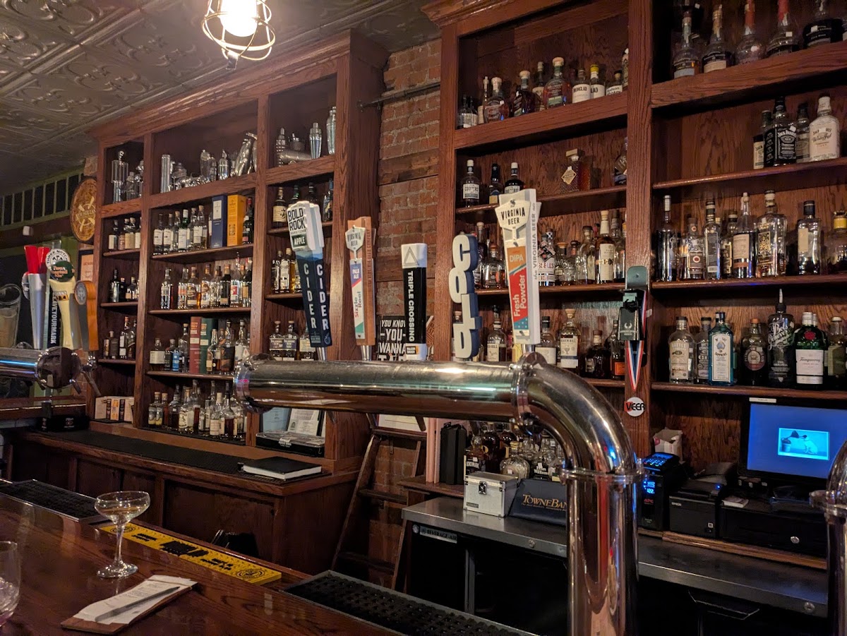 The Public House-3