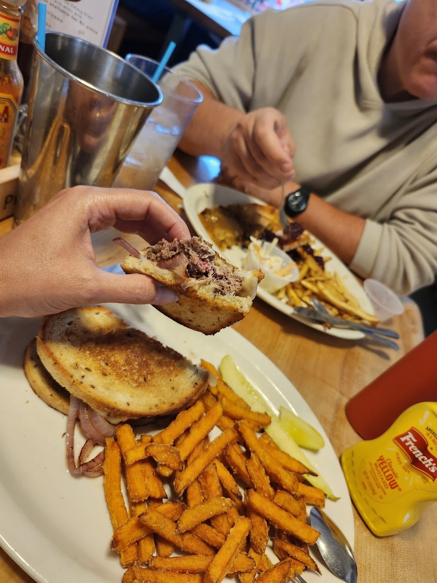 The Putney Diner-10