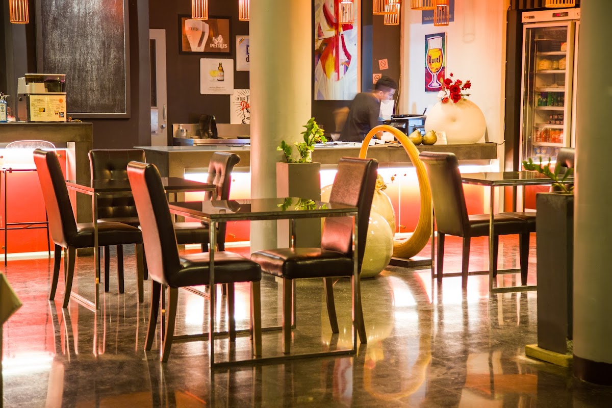 The Red Alert Bar & Restaurant