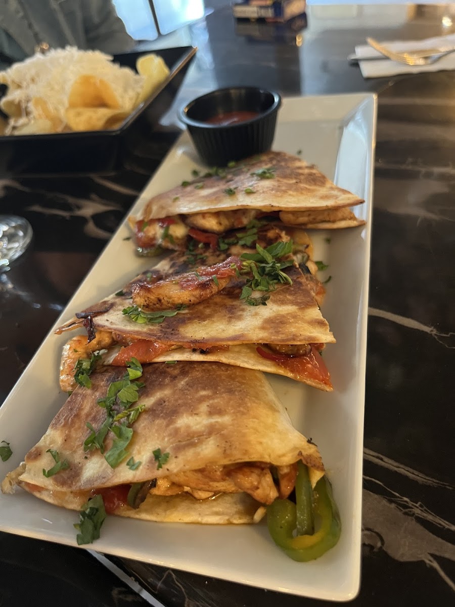 The Red One | Bar & Dinner & More...-5