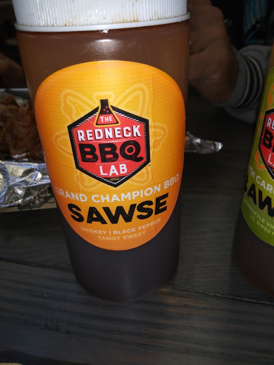 The Redneck Bbq Lab-10