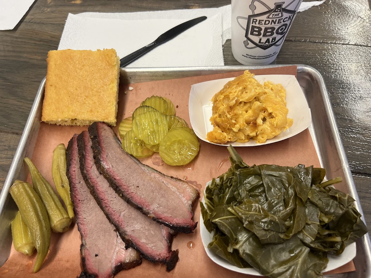 The Redneck Bbq Lab-3