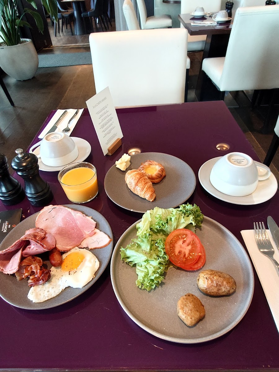 The Restaurant & Bar At Sheraton Stockholm-4