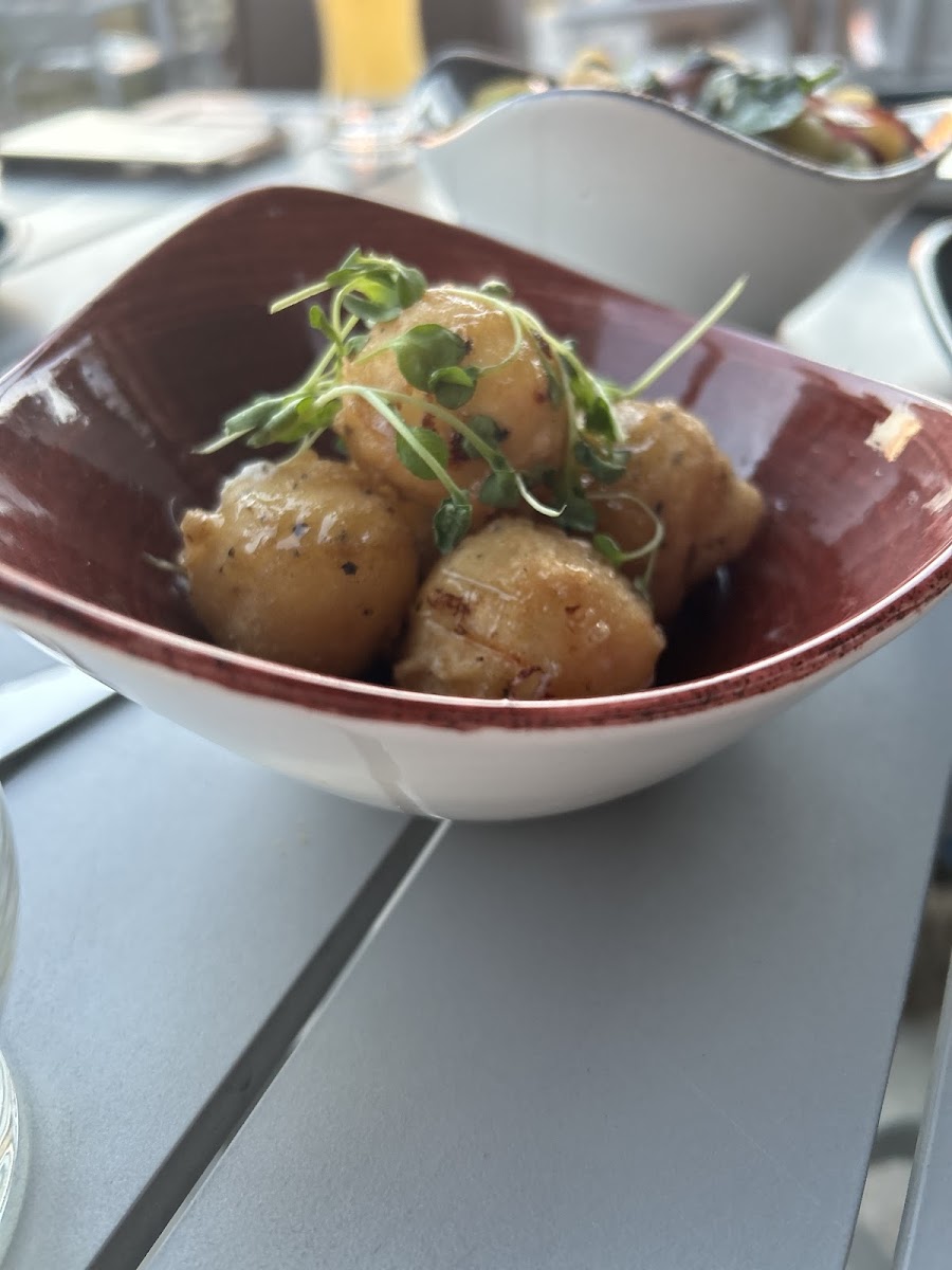 The Rouge Wine & Bourbon Bistro-7