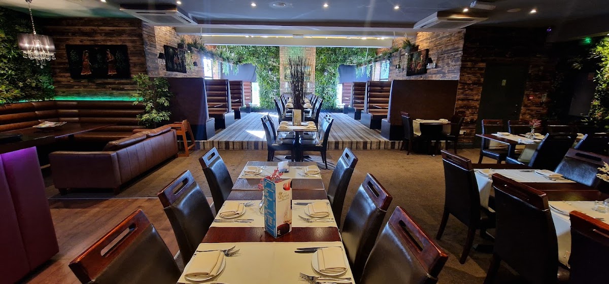 The Royal Oak Indian Cuisine-4