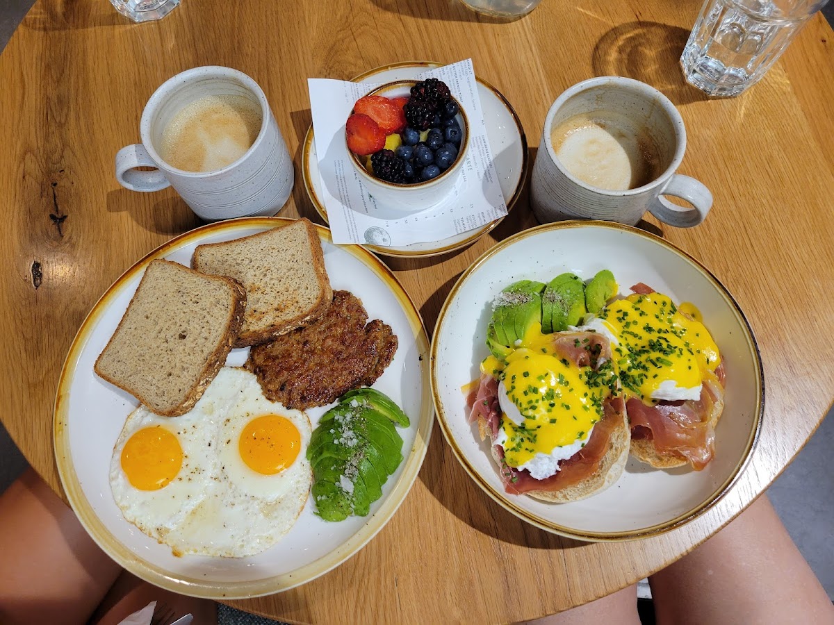 The Speckled Egg Pgh-8