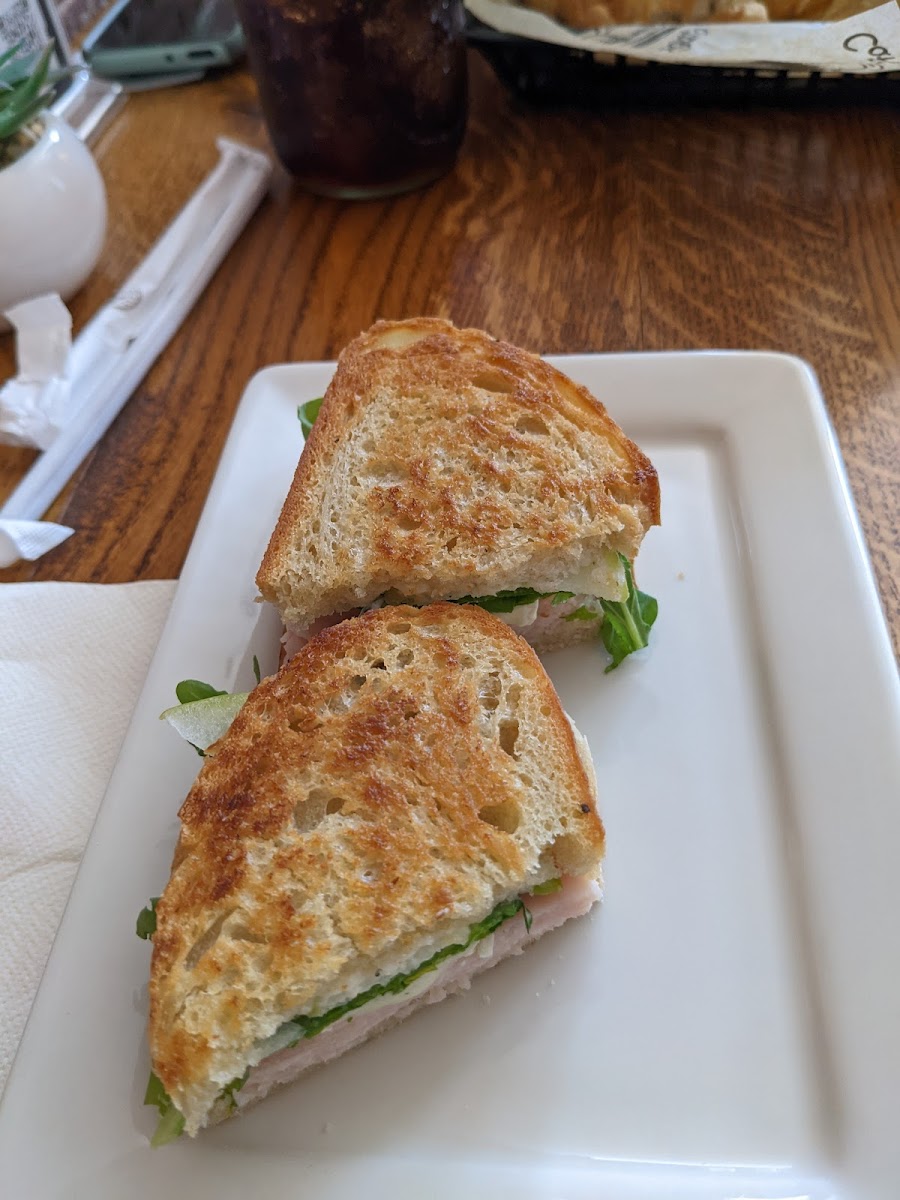 The Spot On Main Café And Coffee Roasters-7
