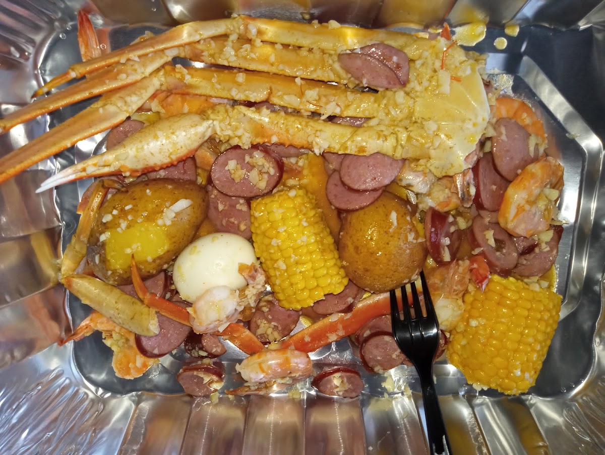 The Twisted Crab - Lynnhaven Mall-7