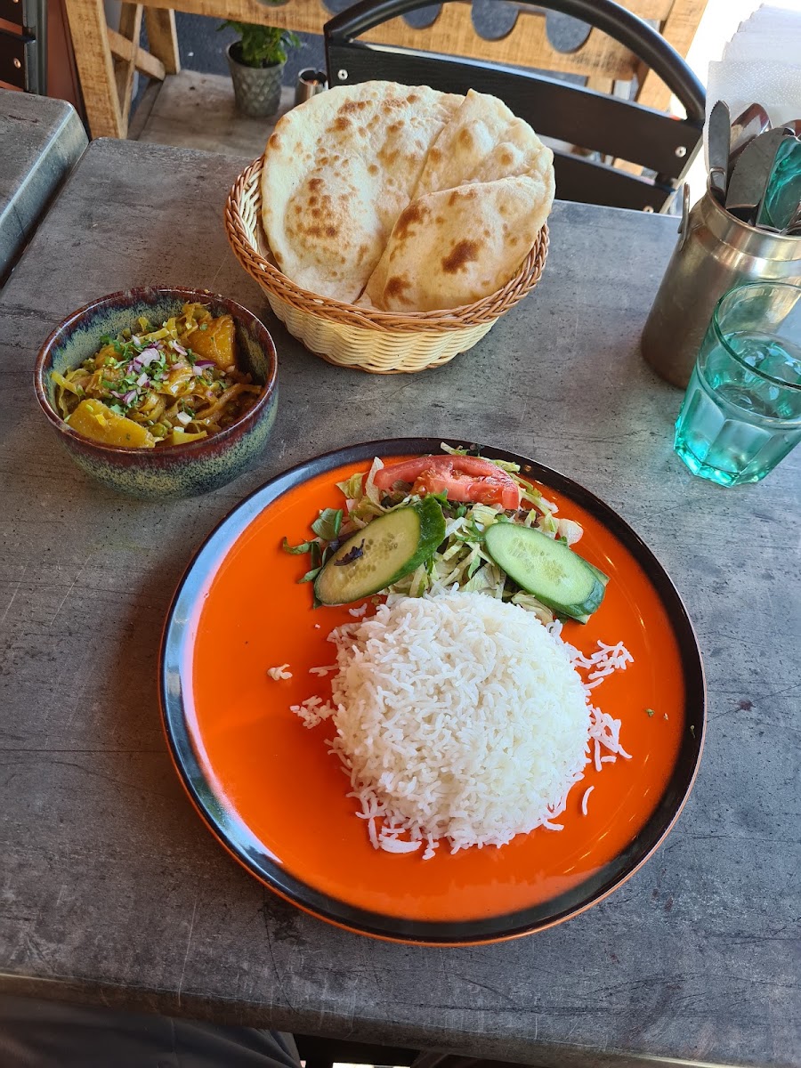 Theka - Indian Street Food & Bar-6
