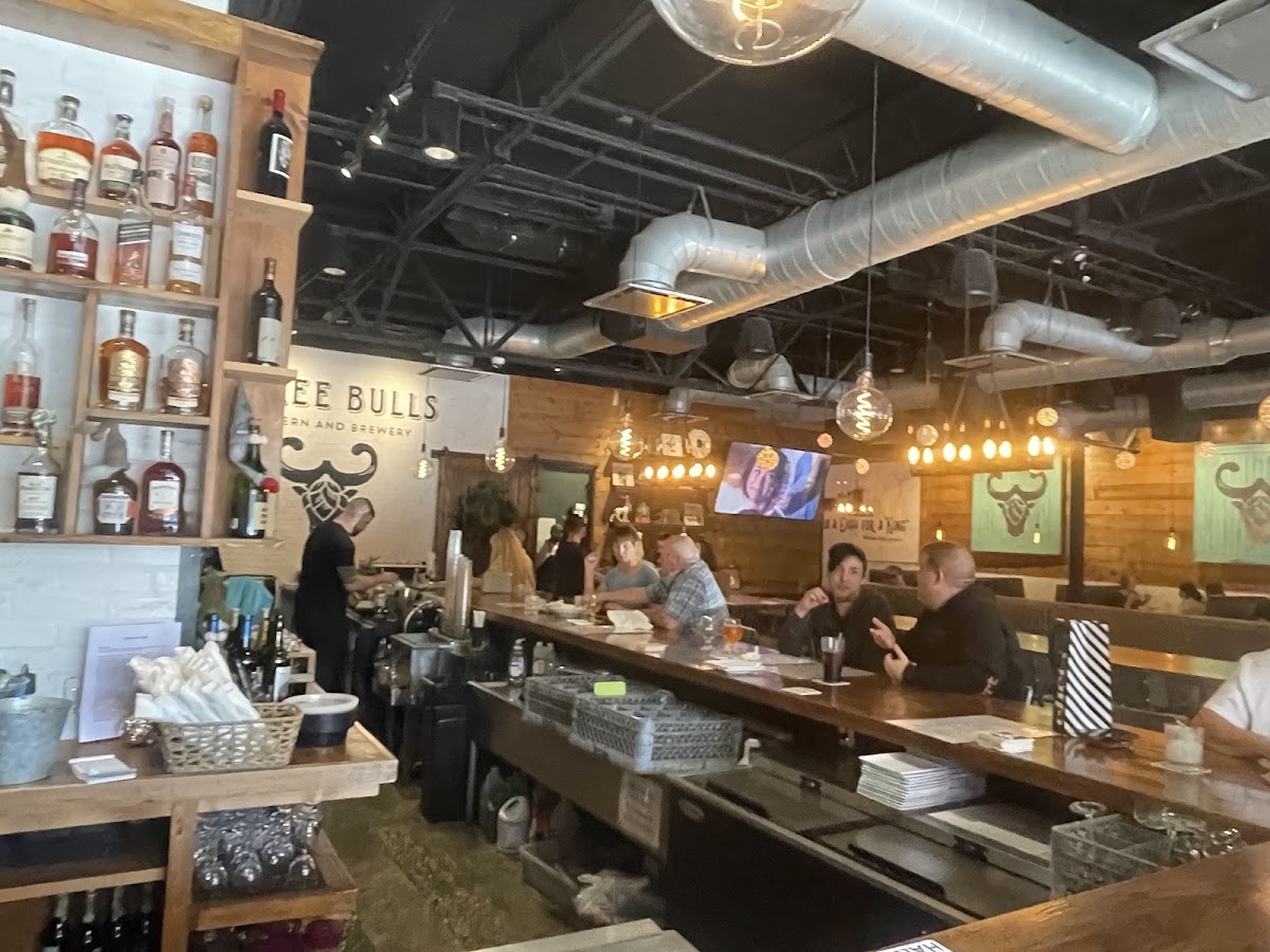 Three Bulls Tavern & Brewery-3