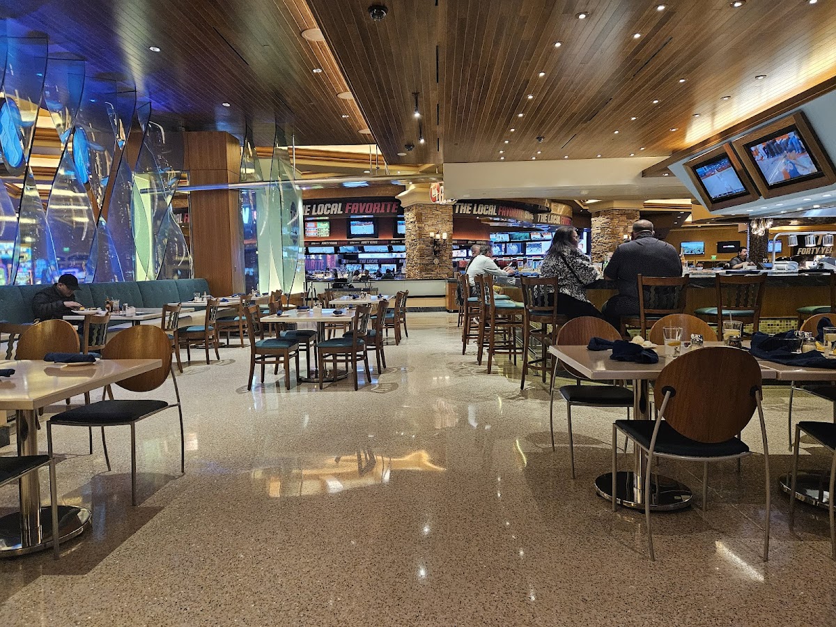 Tides Oyster Bar