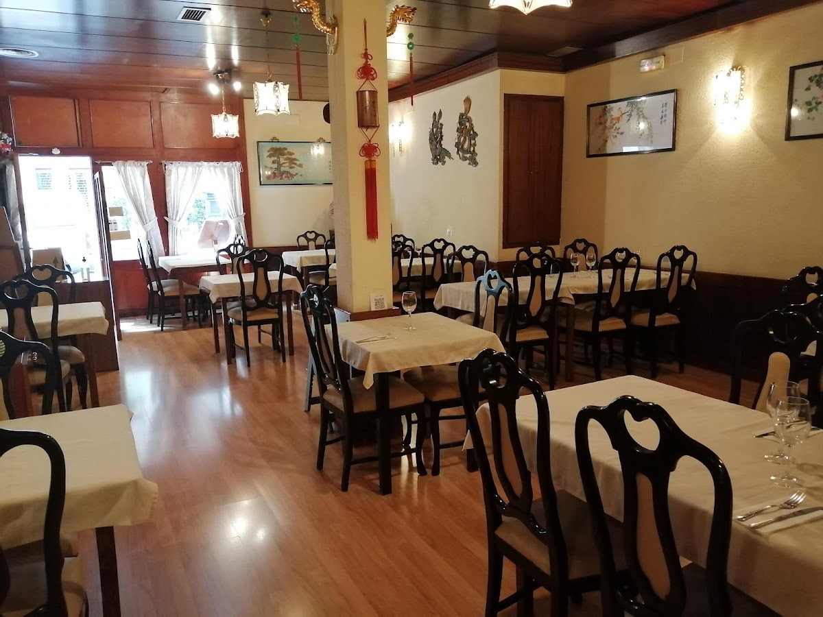 Tien-Tsing Restaurante Chino