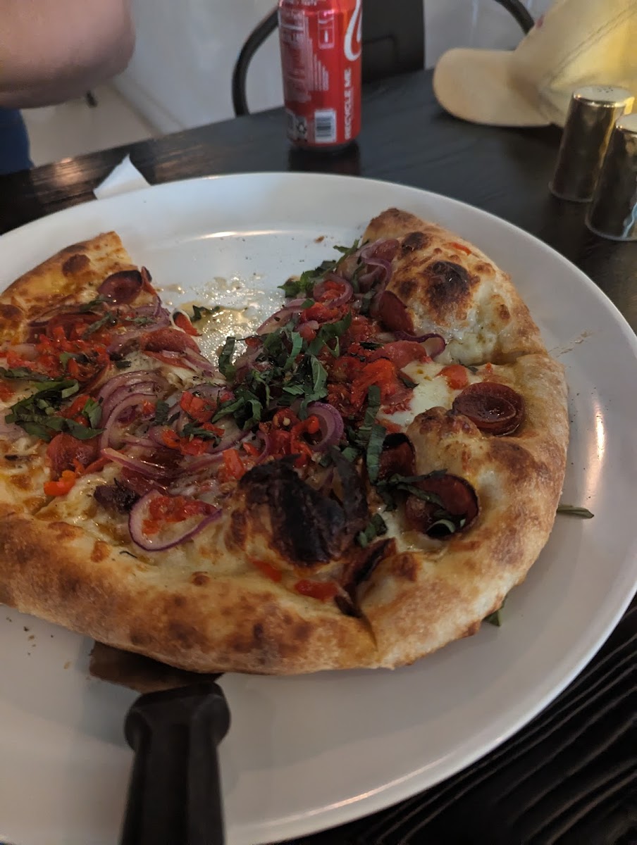 Tievoli Pizza Bar-5