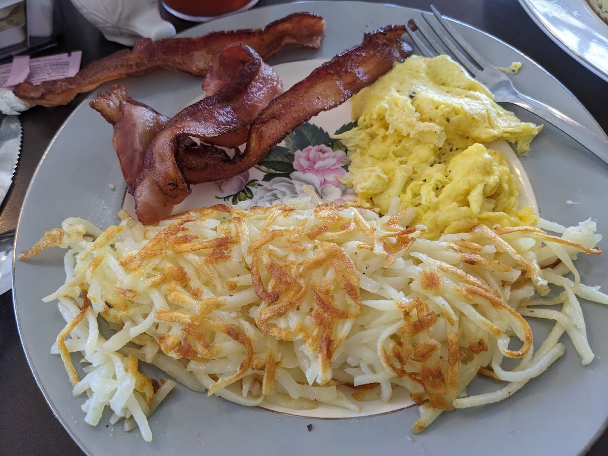 Tiffy Jo’S Diner & Energy Bar-7
