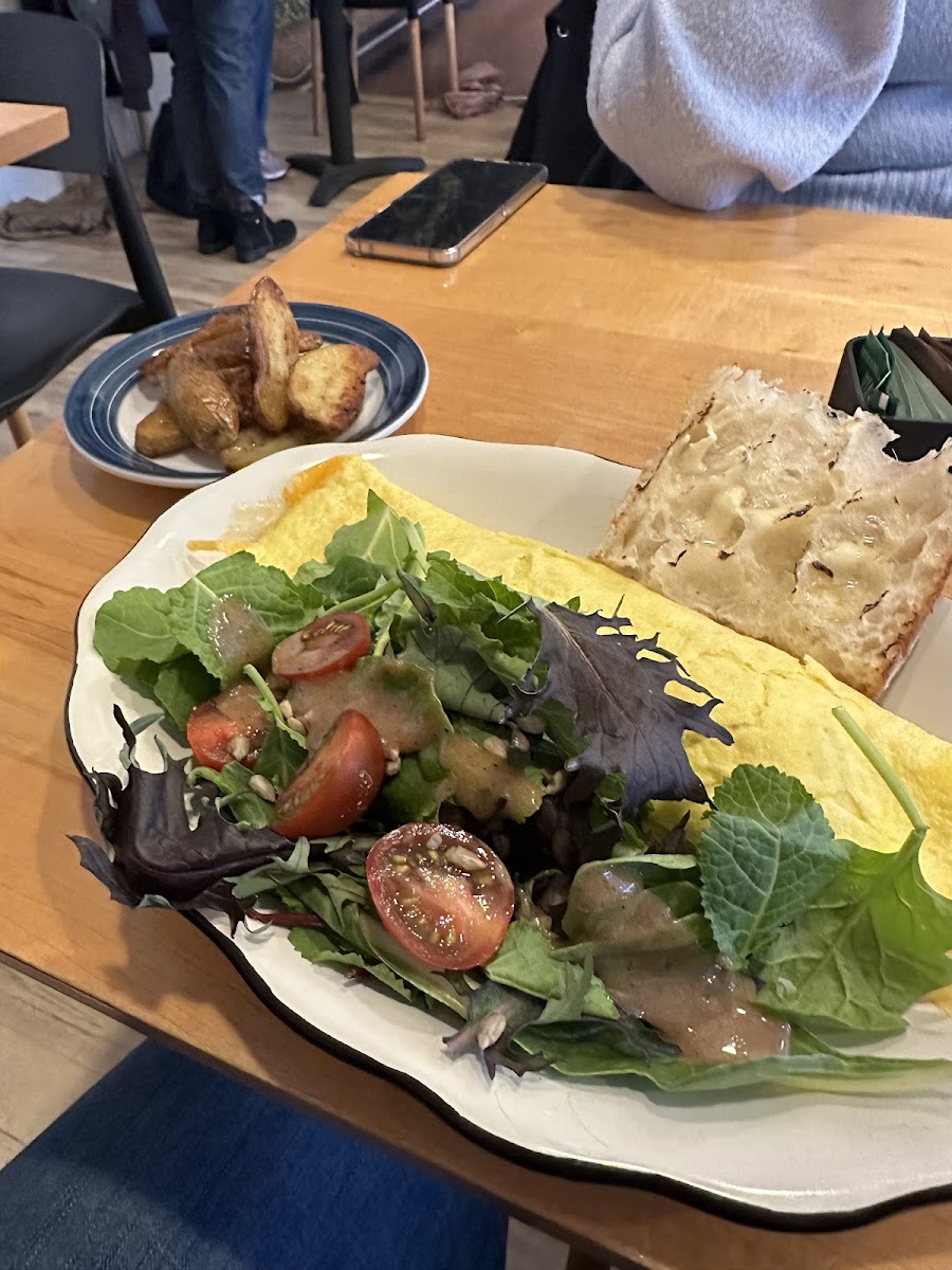 Tin Cup Cafe-7