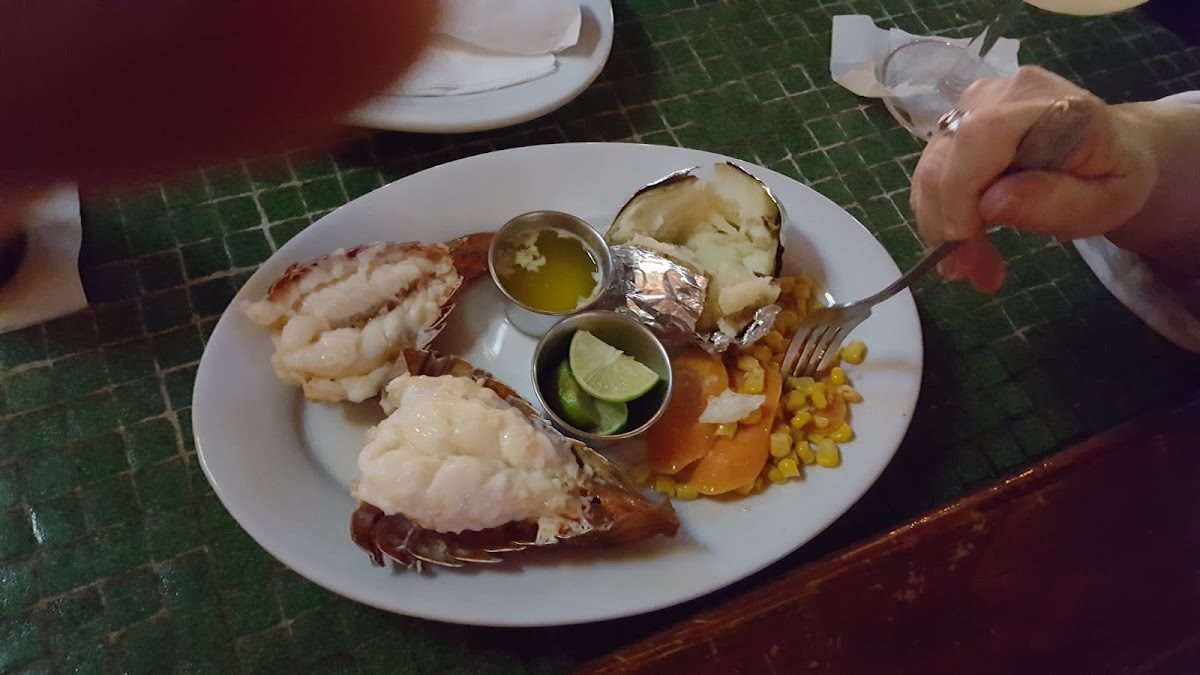 Tio Pablo's-10