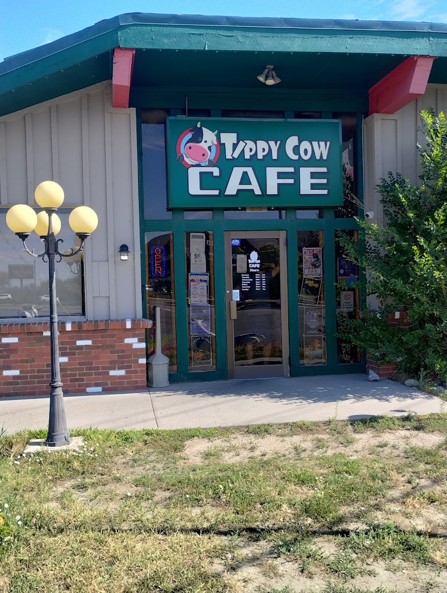 Tippy Cow Cafe
