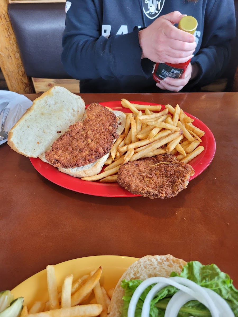 Tippy Cow Cafe-9