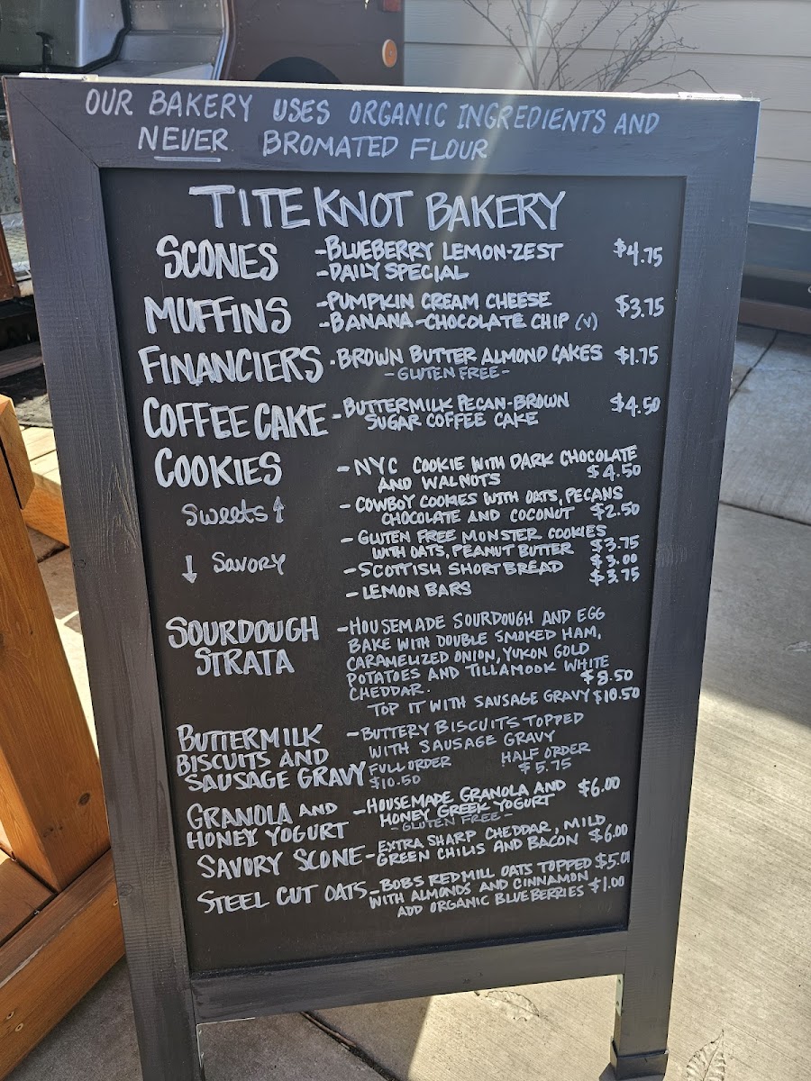 Menu Tite Knot Craft Coffee-6