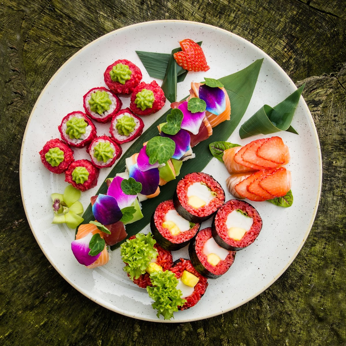 Tobiko Sushi-3