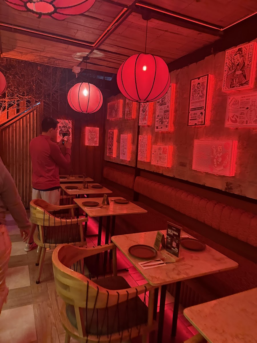 Tokyo Rooftop | Sushi Y Cocteles En La Zona G-3