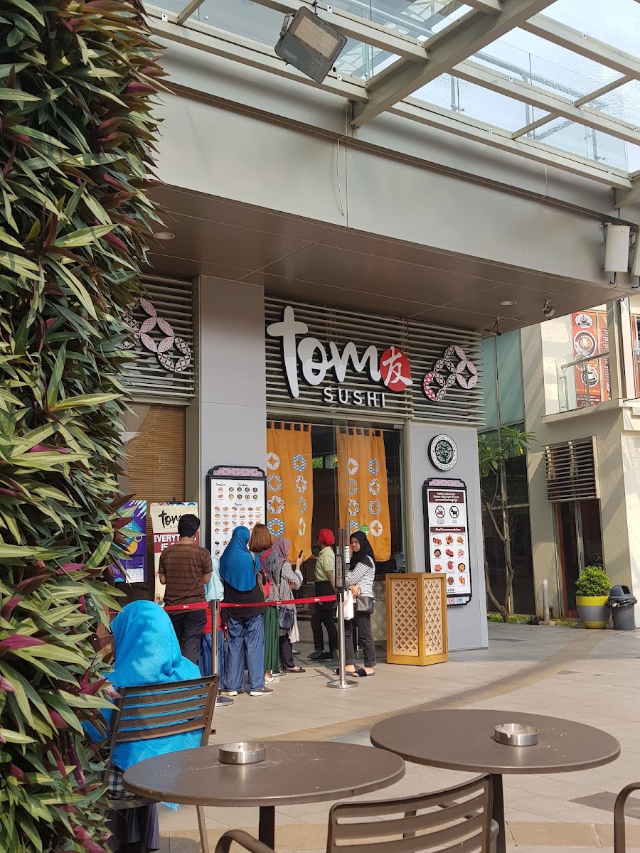 Tom Sushi Grand Galaxy Park