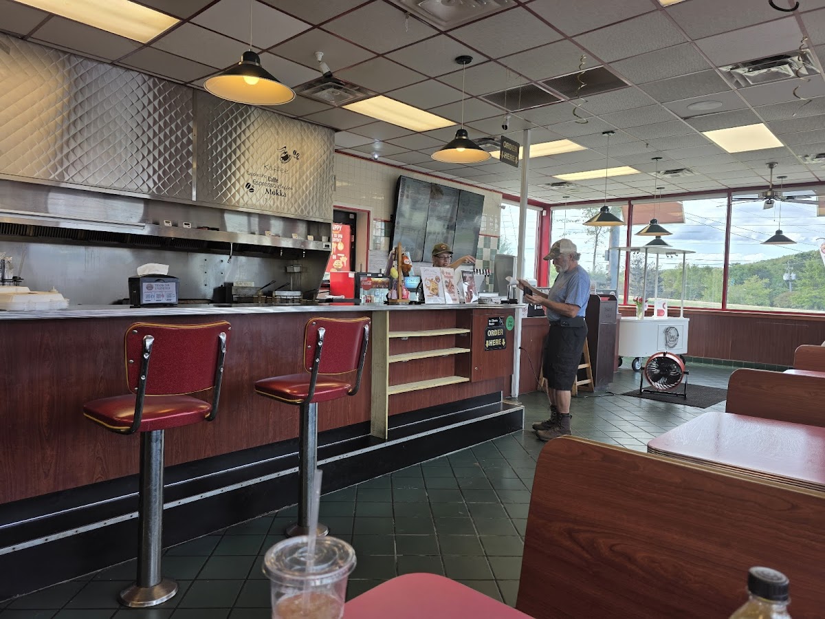 Tomak's Burgers-2