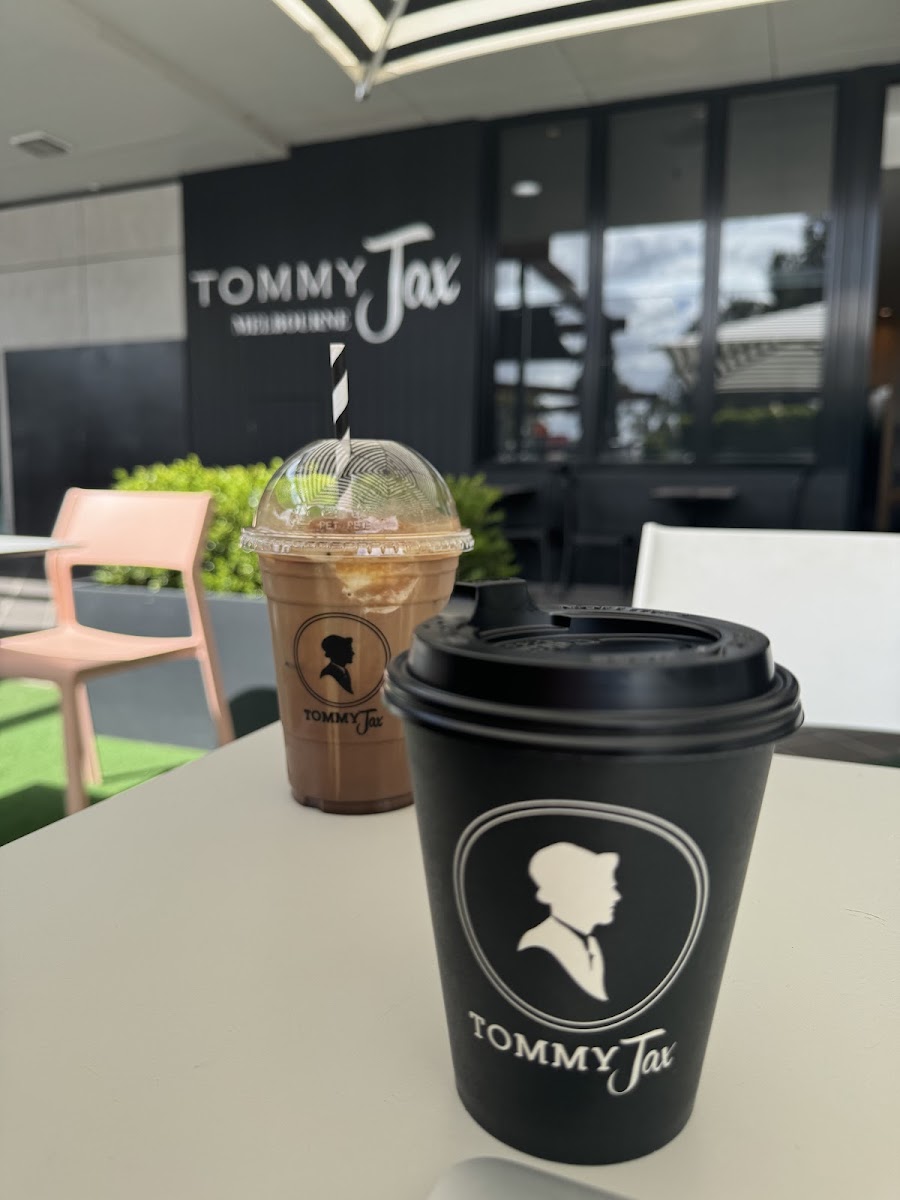 Tommy Jax-2
