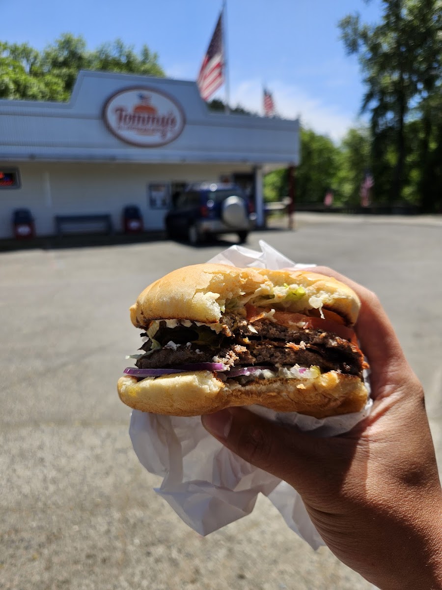 Tommy's All American Burgers-10