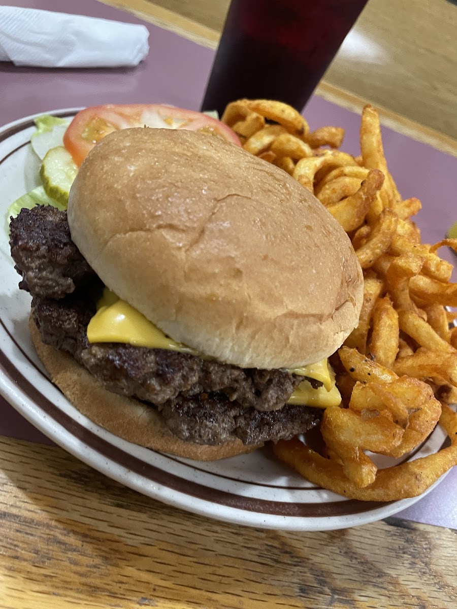 Tom’S Kountry Kitchen-2