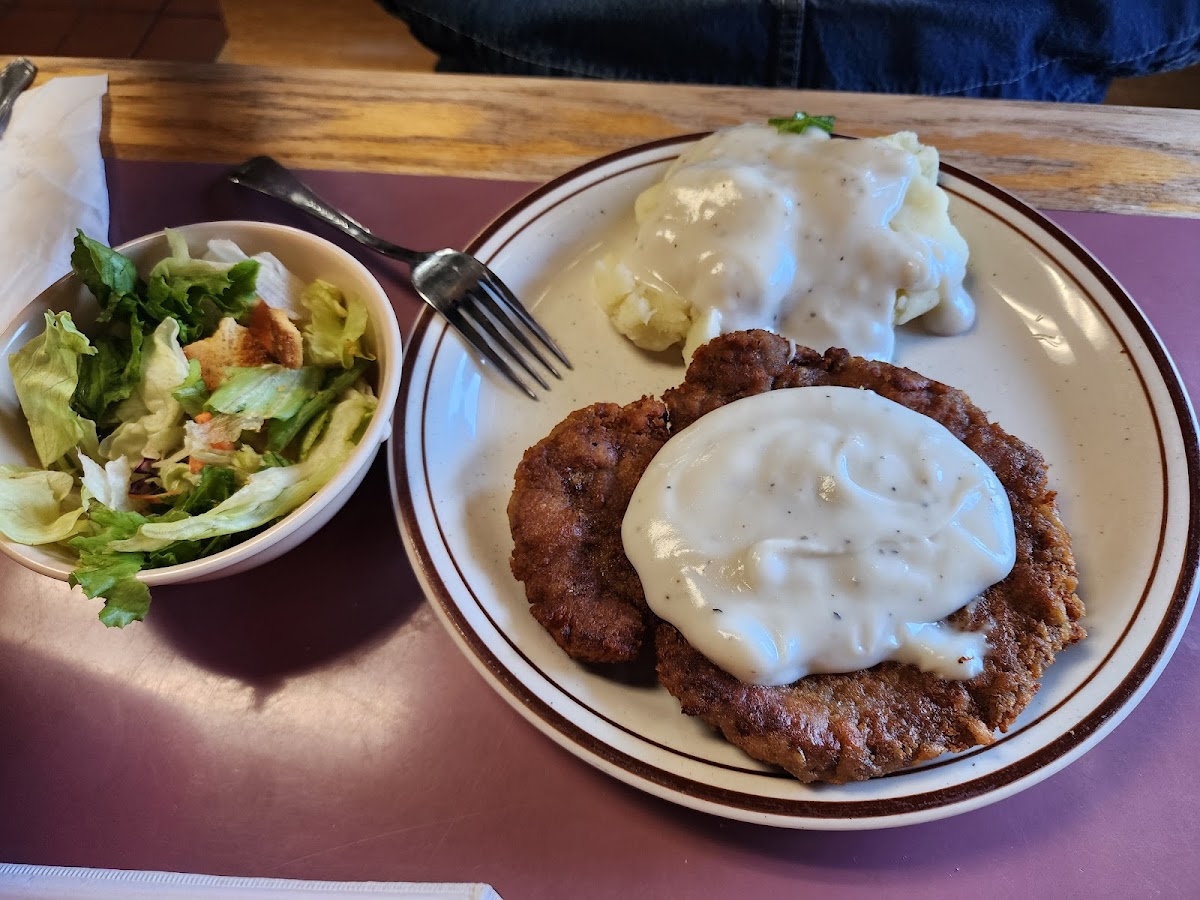 Tom’S Kountry Kitchen-3