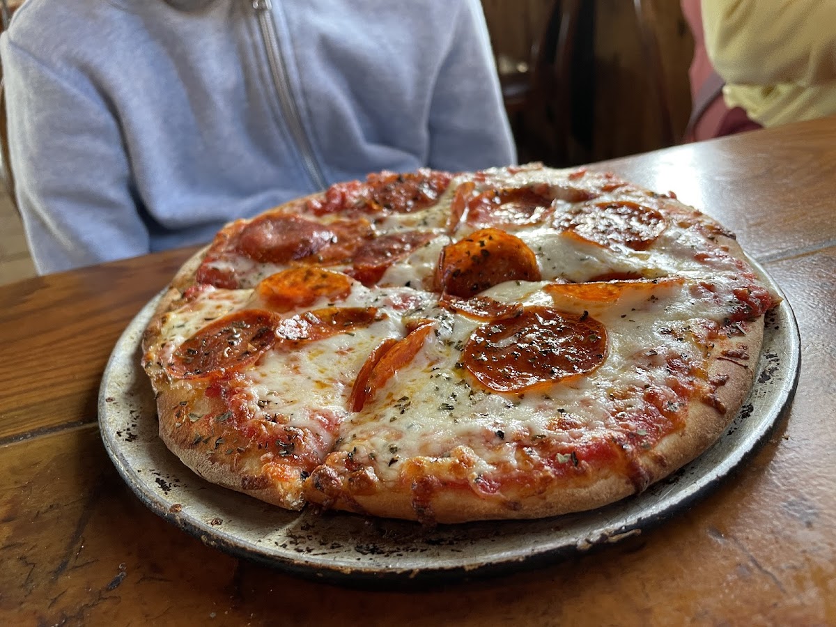 Tony's Subs And Pizza-7