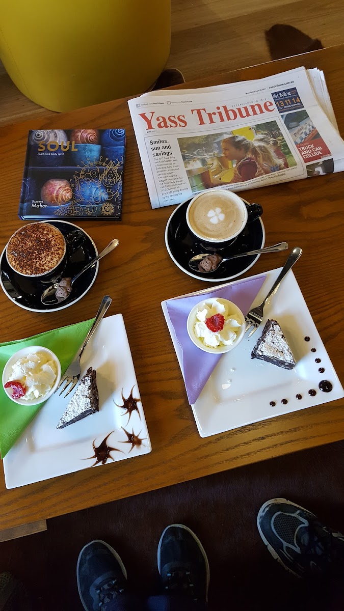 Tootsie Gallery Cafe-9