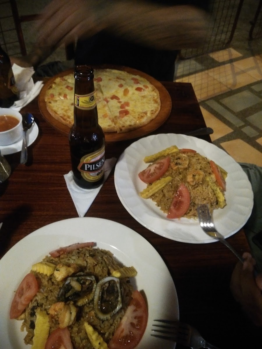 Topi Tu Pizza-8