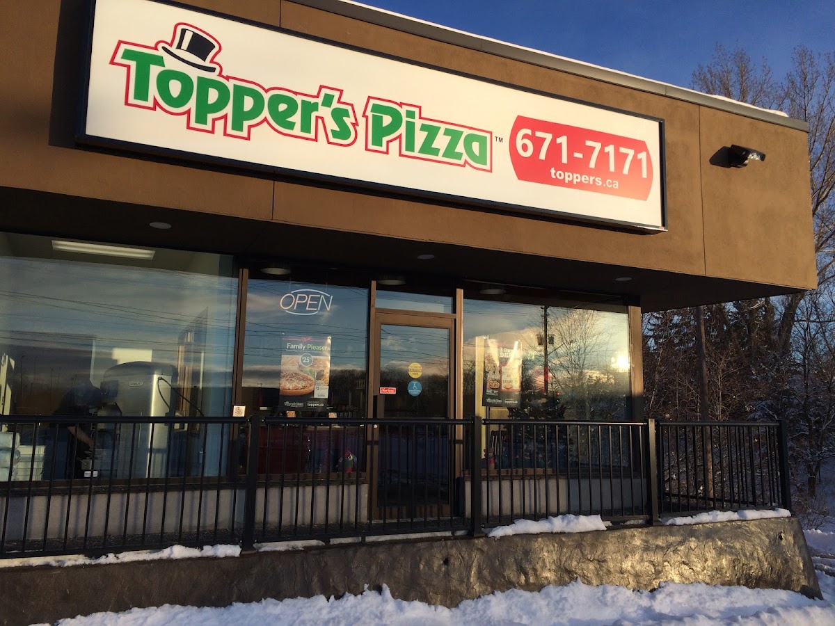 Topper's Pizza — Barrydowne Rd.
